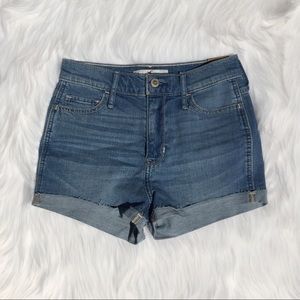 🆕Hollister High Rise Jean Shorts